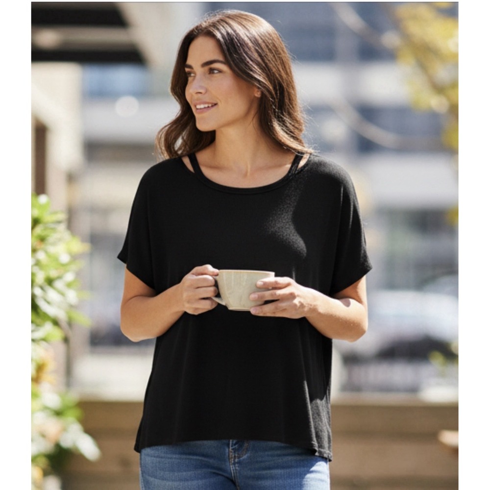 Athleta Black Shoulder Cut-out Shirt Size Medium Short Sleeve Basic Ribbed